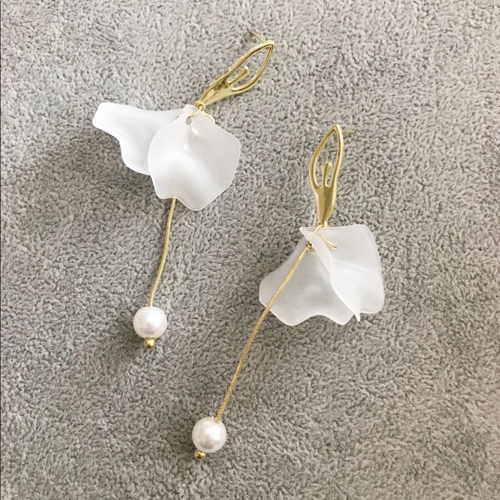 ⭐️Golden Ballet Dancer Earrings—LAST ONE - Picture 8 of 8